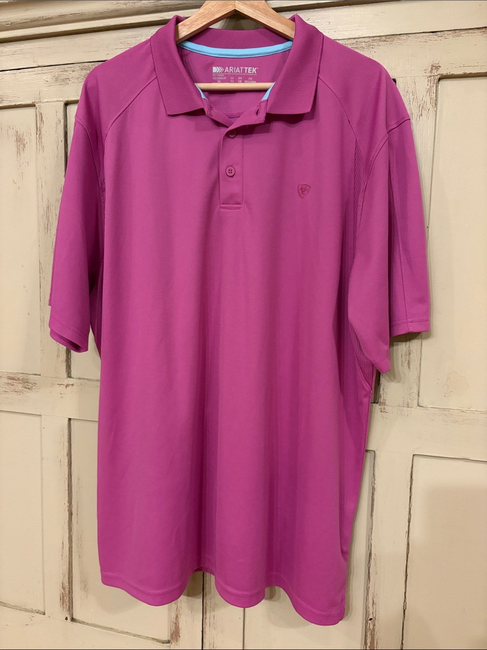 AriatTek Men's Polo Size XL Short Sleeve